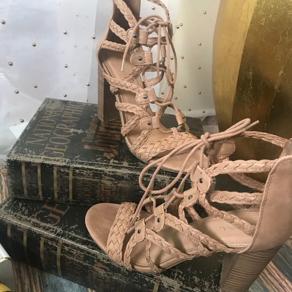 Heels sandals